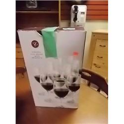 SET OF WINE GLASSES - 12 TTL