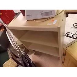 MAPLE SHELF UNIT ON WHEELS - 3 TIER