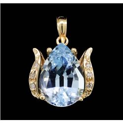 14KT Yellow Gold 6.40ct Blue Topaz and Diamond Pendant