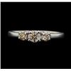 Image 1 : 10KT White Gold 0.30ctw Diamond Three Stone Wedding Ring