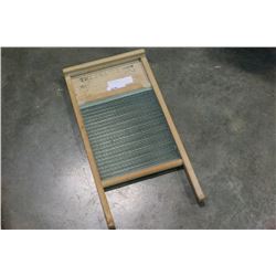 VINTAGE WASHBOARD