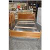 Image 1 : DOUBLE SIZE MAPLE BEDFRAME