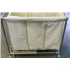 Image 2 : ROLLING LAUNDRY SORTER