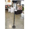 Image 2 : TALL BLACK FLOOR LAMP