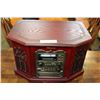 Image 2 : MEMOREX CD/RECORD PLAYER IN RETRO CABINET