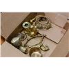 Image 2 : LOT OF BRASS ITEMS