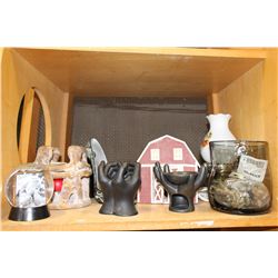 SHELF LOT OF DECORATIVE ITEMS