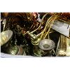 Image 2 : LARGE BOX OF BRASS AND COPPER