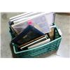 Image 1 : CRATES OF PICTURE FRAMES
