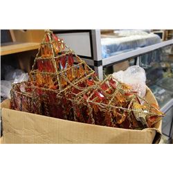 BOX OF DECORATIVE TEALIGHT HANGERS