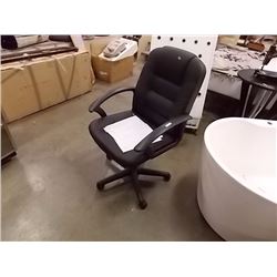 OFFICE CHAIR - BLACK