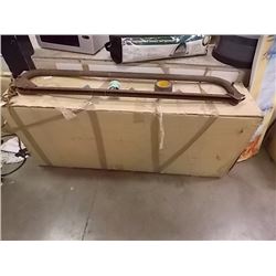 OAK FIRE PLACE SURROUND - NEW  IN BOX - DIMPLEX SSM125950 MODLE B