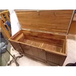 VINTAGE CEDAR CHEST - LANE