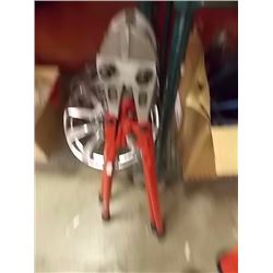 NEW BOLT CUTTERS - 36"