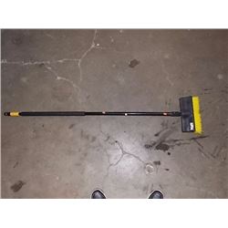 WASH BRUSH - ADJUSTABLE LENGTH