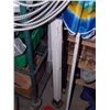 Image 1 : CAMPER LEG