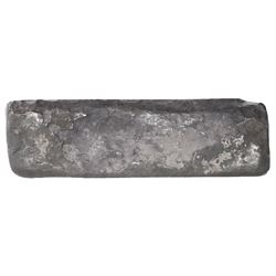 Neatly formed silver ingot, 1640 grams, about 98.5% fine, no stamps visible, from the Bredenhof (175