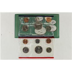 1993 US MINT SET (UNC) P/D (WITH ENVELOPE)