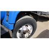 Image 19 : 96 GMC TOPKICK CARGO TRUCK CAT 3116 DIESEL 5 SPEED -HAS LIFT GATE