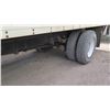 Image 8 : 96 GMC TOPKICK CARGO TRUCK CAT 3116 DIESEL 5 SPEED -HAS LIFT GATE