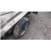 Image 8 : SMALL TRAILER - TIRES ARE FLAT - HAS SOME RUST, REGISTRATION UNKNOWN