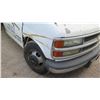 Image 8 : 2005 CHEVY 3500 FLATBED TRUCK 16' BED -DOES NOT RUN - WILL NEED TO BE TOWED