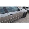 Image 10 : 2001 HONDA CIVIC LX 1.7L ENGINE- DOES NOT RUN WILL NEED TO BE TOWED - Approx. Mileage 91,236