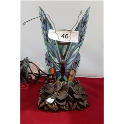 TIFFANY STYLE BUTTERFLY LAMP