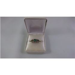 10KT YELLOW GOLD LADIES RING ONE OVAL CUT EMERALD, 6 EMERALD, 24 SCD TW 4.2 GRAM REPLACEMENT VALUE