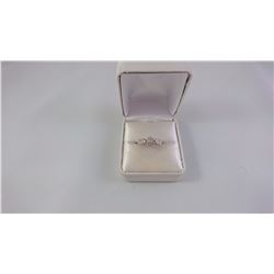 10KT YELLOW GOLD LADIES RING SET WITH 25 SCD TW 2.2 GRAM REPLACEMENT VALUE $495