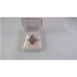 10KT YELLOW GOLD LADIES RING SET WITH 13 MARQUISE CUT STONES  + 16 SCD TW 4.8 GRAM REPLACEMENT VALUE