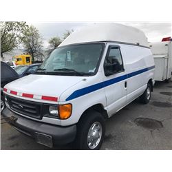 2007 FORD E350 CARGO VAN VIN 1FTSE34L37DA81577