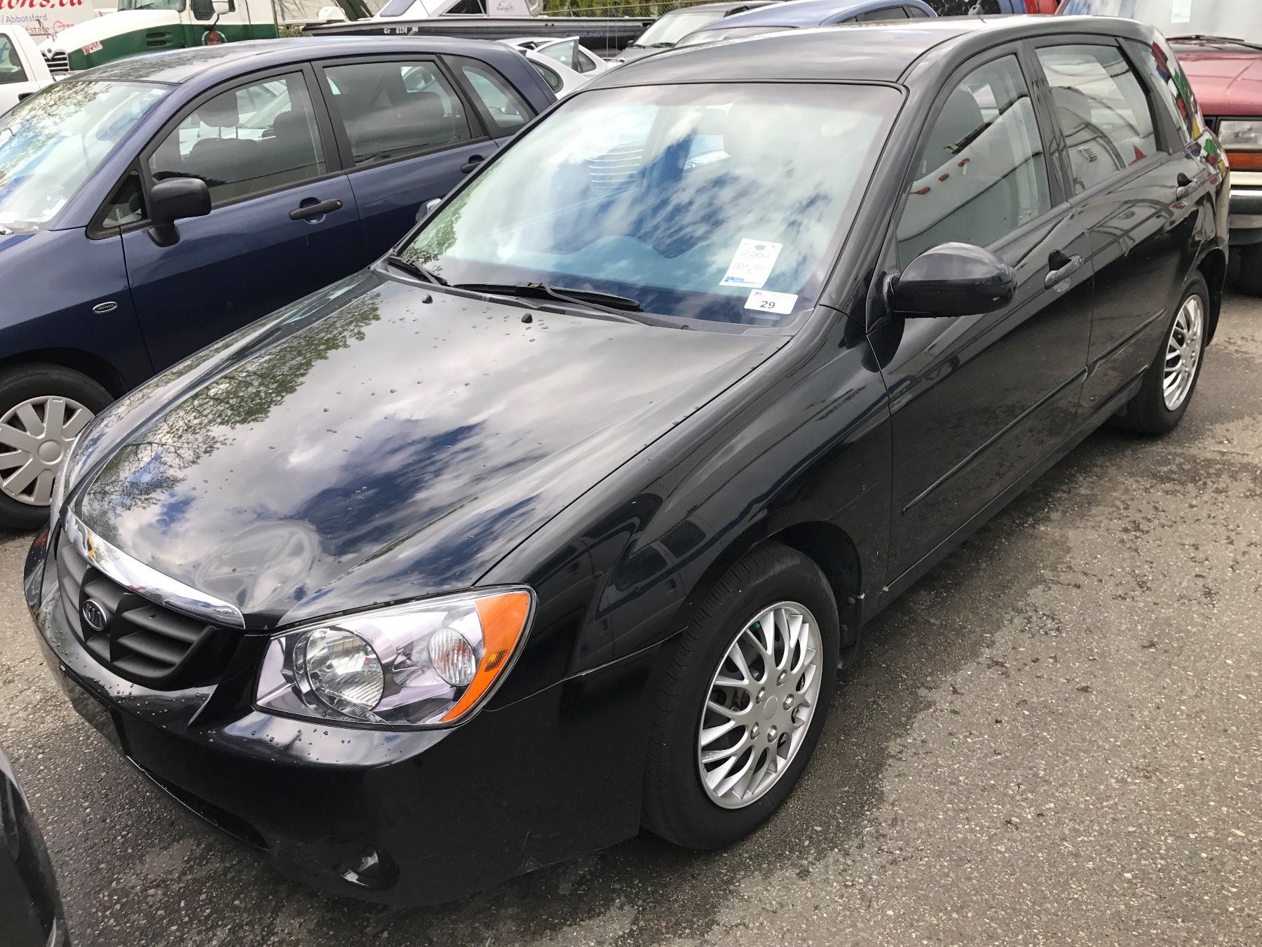 Купить б/у Kia Cerato I 1.6 AT (105 л.с.) бензин автомат в Красноярске: серебрис