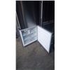 Image 3 : LIEBHERR STAINLESS STEEL REFRIGERATOR WITH BOTTOM FREEZER