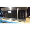 Image 2 : BOSCH STAINLESS STEEL MICROWAVE OVEN, AND AS SAMSUNG STAINLESS STEEL RANGE HOOD MICROWAVE OVEN
