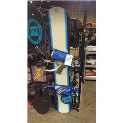 SANTA CRUZ SNOWBOARD WITH BINDINGS