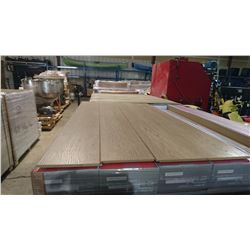 PALLET OF OAK LAMINATE FLOORING