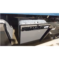 BOSCH SILENCE PLUS 46 BUILT IN DISHWASHER (NO FRONT)