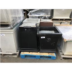 PALLET OF ASSORTED SQUARE GARDEN STONE PLANTERS