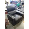 Image 2 : ELECTRIC LEATHER RECLINER (MISSING CORD)