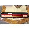 Image 1 : BUDWEISER 2 PIECE POOL CUE IN CASE