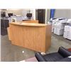 Image 2 : MAPLE REVERSIBLE L SHAPED RECEPTION DESK