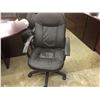 Image 2 : BLACK HIGH BACK EXECUTIVE CHAIR