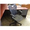 Image 2 : HERMAN MILLER MIRA BLUE FULLY ADJUSTABLE TASK CHAIR