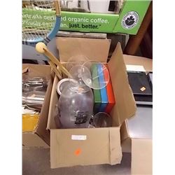 BOX OF HOUSEWARE
