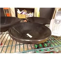 NEW GOLD PAN - ESTWING - BLACK PLASTIC - SMALL