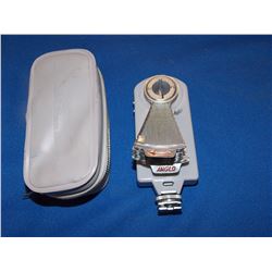 VINTAGE ANGLO B.C.B. MIRACLE POWER FLASH GUN