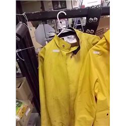 VINKING RAIN COAT & PANTS - XL
