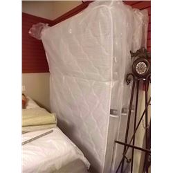 NEW QUEEN FOAM MATTRESS