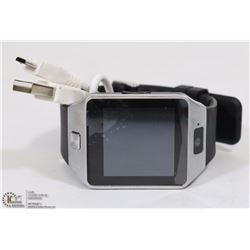 NEW ANDROID SMARTWATCH WITH BUILT IN CAMERA